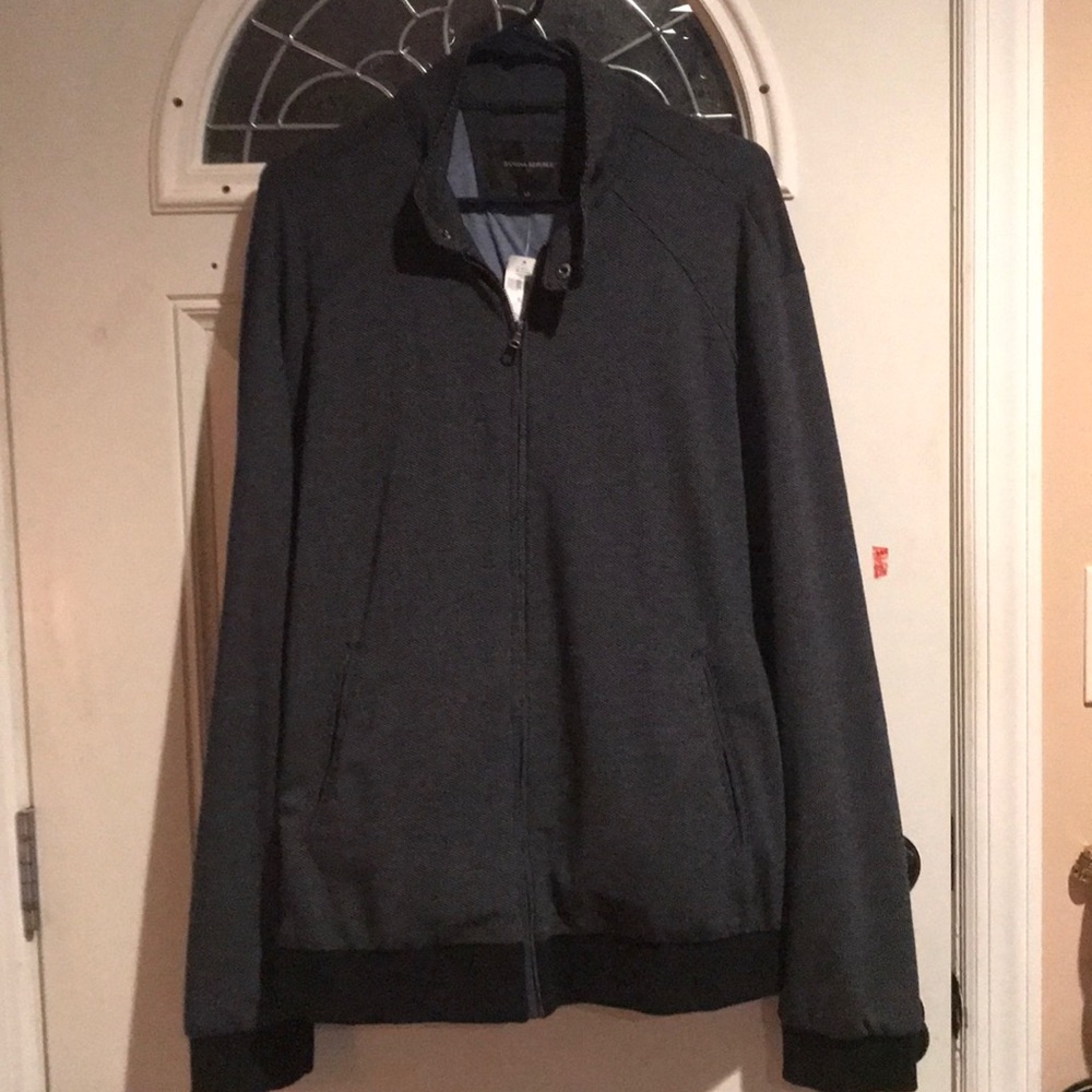 Men’s fall weight zipper jacket